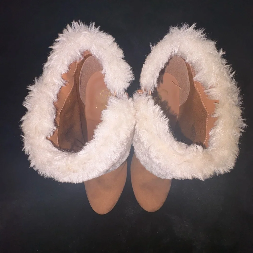 Women's Tan Ankle Boots with Faux Fur Trim - Picture 14 of 16